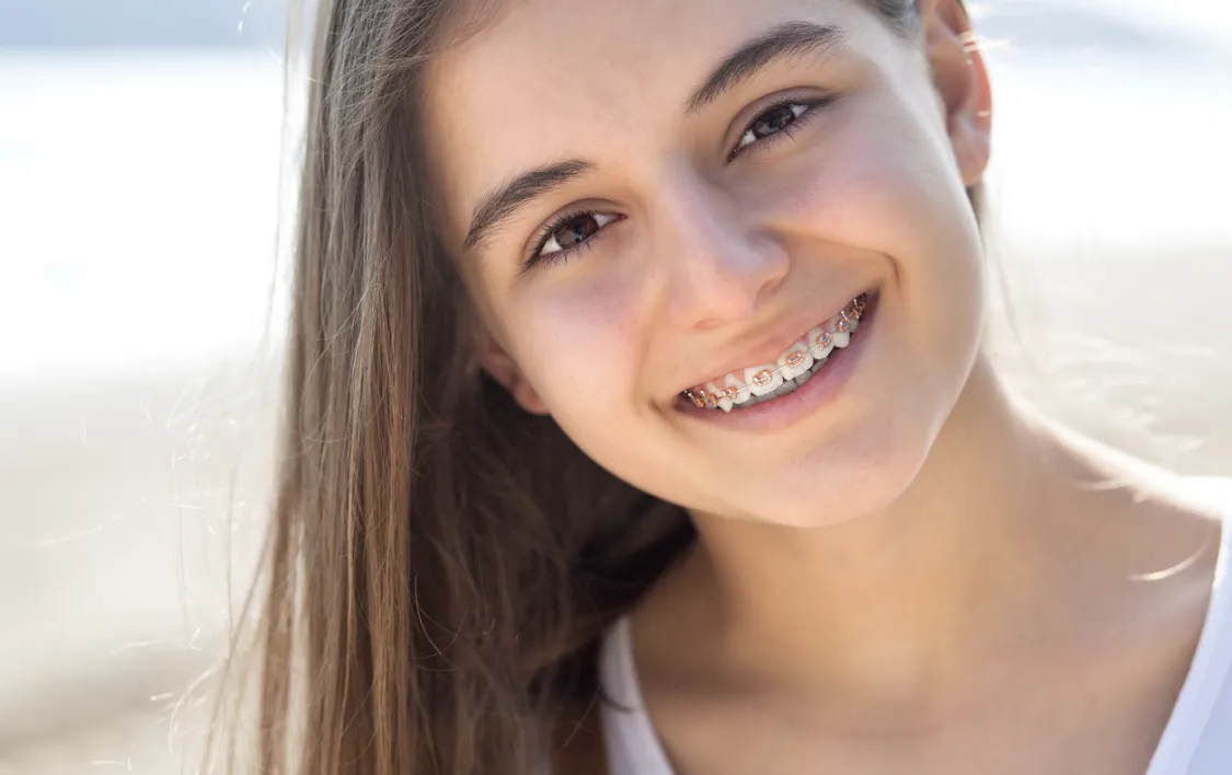 Orthodontiste adolescent Tarbes Multi-attaches